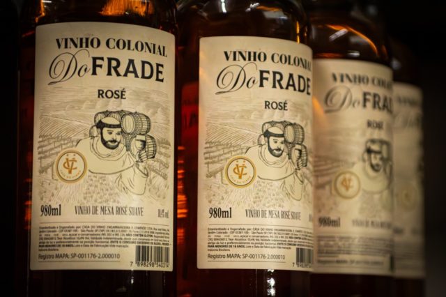 Hoje o plano é simples, abrir um vinho e deixar o resto acontecer.
👴🏼🙌🍇🍷
#vinhosdofrade #42anos
#diferentedetodosigualaoseupaladar